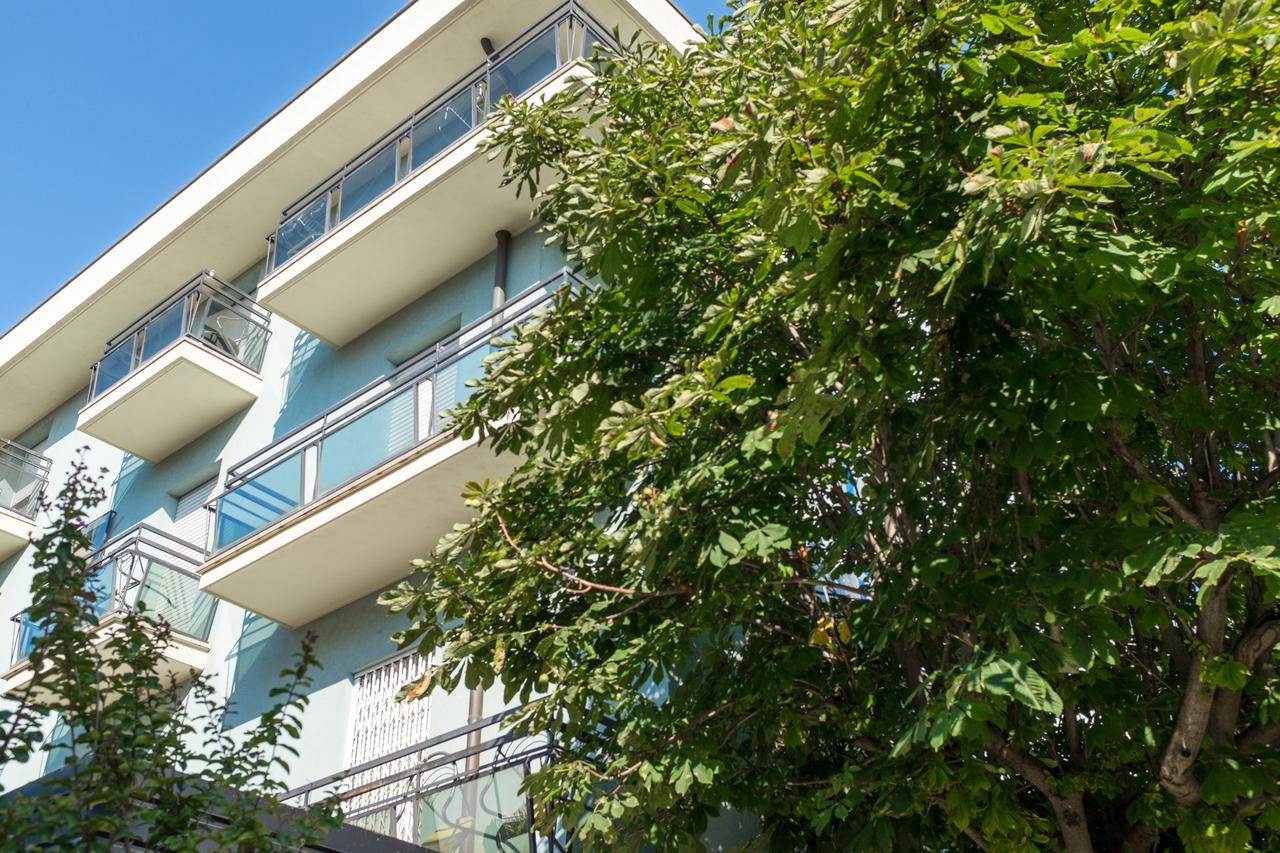 Hotel Barbiani Rimini Exterior photo